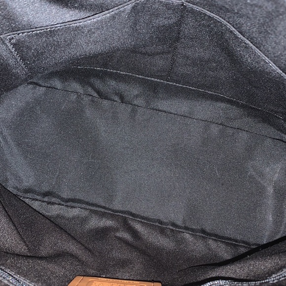 Coach - Picture 9 of 9